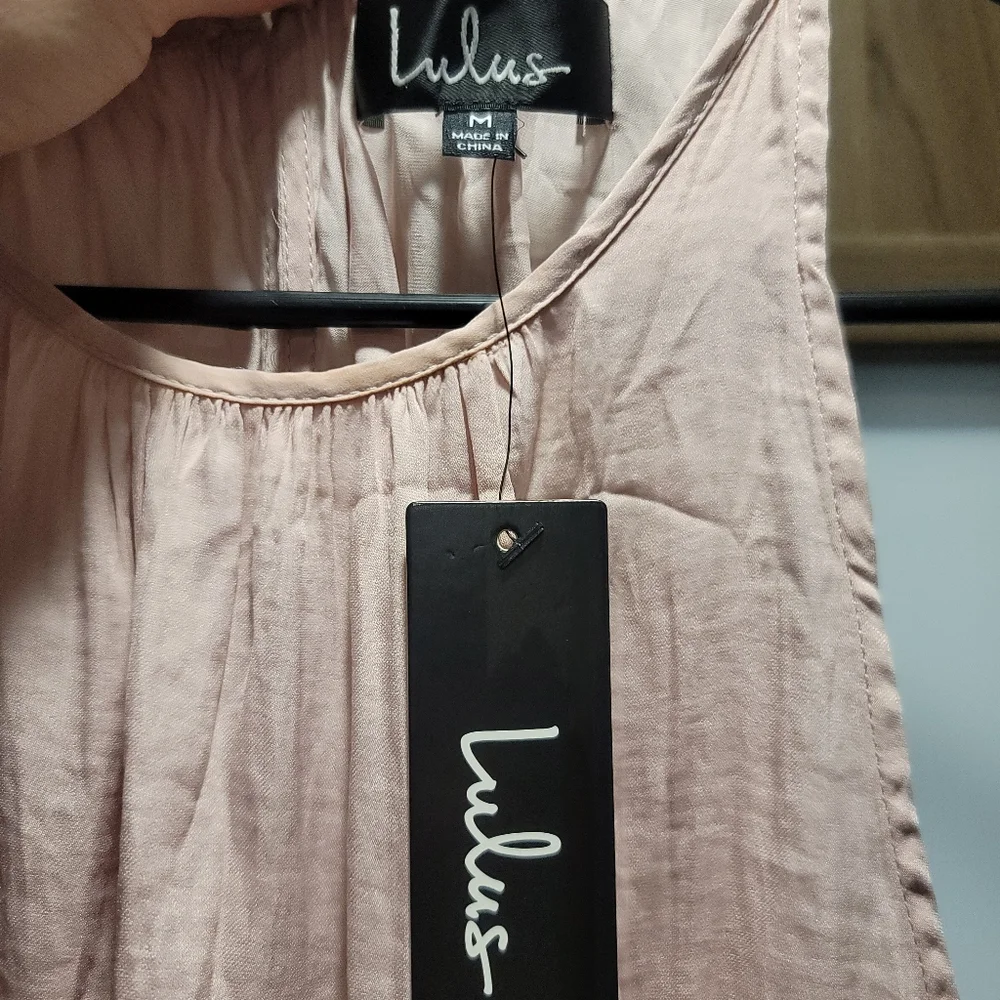 Lulu's top - Picture 3 of 4